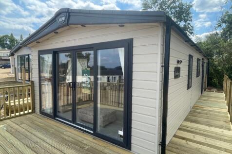 Tedburn St Mary Exeter 2 bed lodge for sale