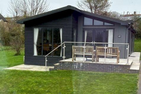 Penally Grange, Penally SA70 4 bed lodge for sale