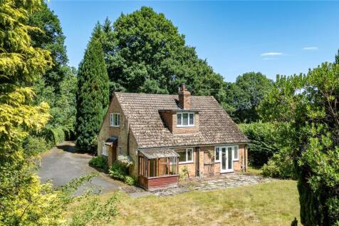 Far Forest, Kidderminster... 3 bed detached house for sale