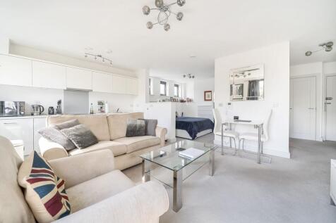 Sheet Street, Windsor, SL4 Studio for sale