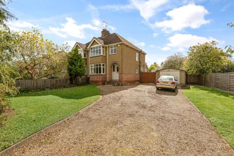 Molly Millars Lane, Wokingham RG41 3 bed semi