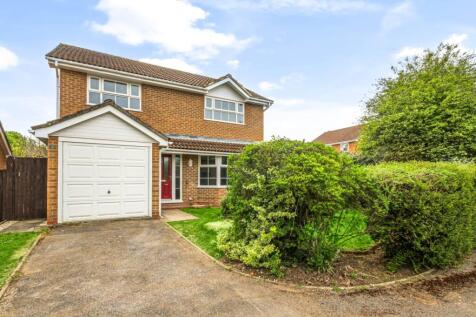Dorset Way, Wokingham RG41 4 bed detached house for sale