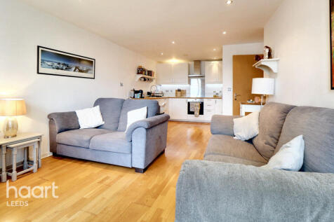 Gotts Road, Leeds 2 bed apartment for sale