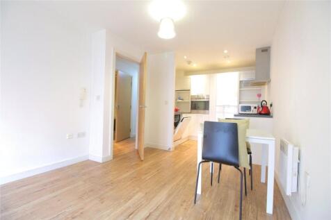 The Gallery, 14 Plaza Boulevard... 1 bed flat for sale