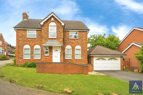 4 bedroom detached house for sale