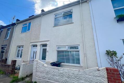 Garland Road, Harwich CO12 3 bed terraced house for sale