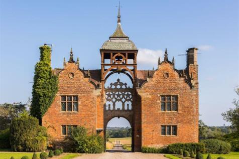 Westwood Park, Droitwich WR9 2 bed apartment for sale