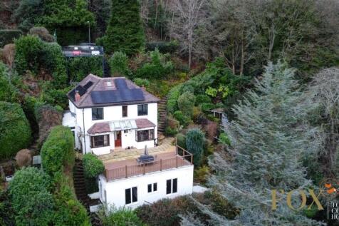 Wyche Road, Malvern WR14 3 bed detached house for sale