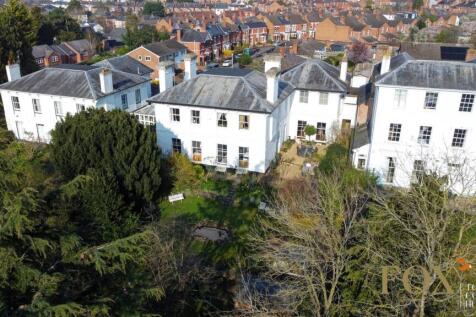 Lansdowne Crescent, Worcester WR3 4 bed property for sale
