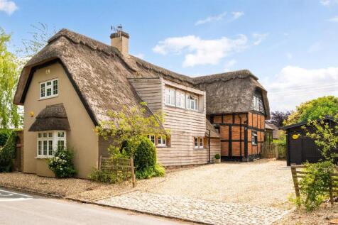 Beam House, Rous Lench... 3 bed detached house for sale