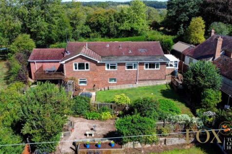 Suckley WR6 4 bed detached bungalow for sale