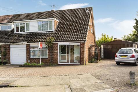 Anglesey Close, Ashford TW15 4 bed house for sale