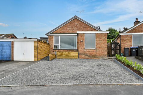 Greenway, Hulland Ward, DE6 2 bed detached bungalow for sale