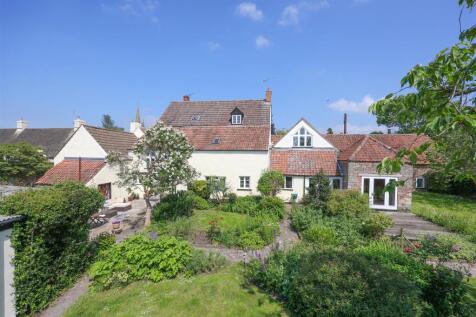 7 bedroom detached house for sale