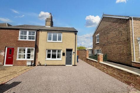 West End, Whittlesey, Peterborough... 2 bed semi