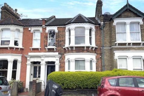 7 & 7(A) Bellwood Road, Nunhead, SE15... 1 bed flat for sale