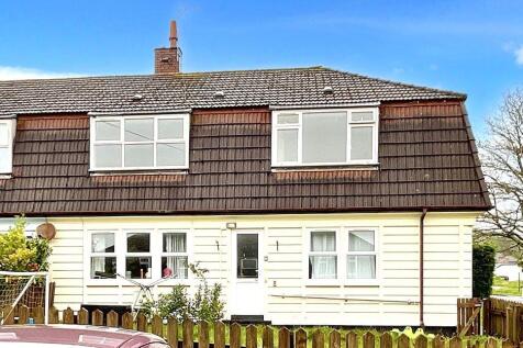18 Penarwyn Road, St. Blazey, Par... 2 bed flat for sale