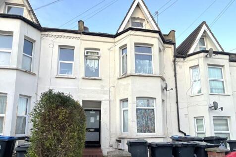 Flat 5, 20 St Mary's Road, South... 1 bed flat for sale