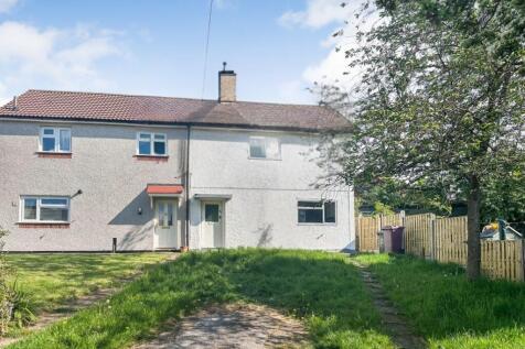 89 Rectory Road, Killamarsh... 3 bed semi