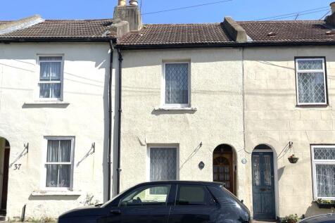 35 Primrose Avenue, Enfield, EN2 0SZ 2 bed terraced house for sale