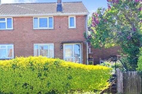 3 Langetts Road, Coleford... 3 bed semi