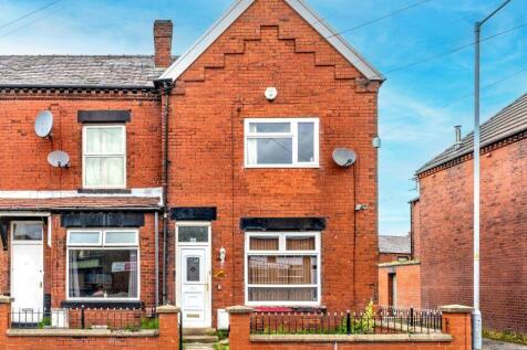 5 bedroom end of terrace house for sale