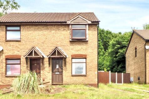 2 bedroom semi-detached house for sale