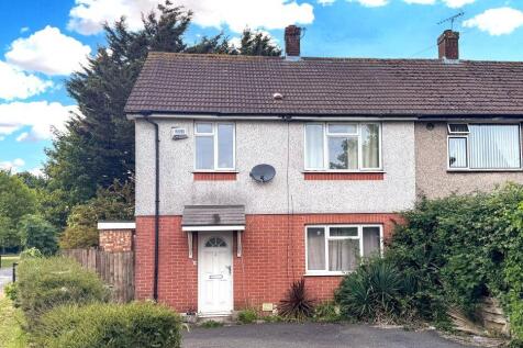 2 Welch Road, Cheltenham, GL51 0DZ 3 bed semi