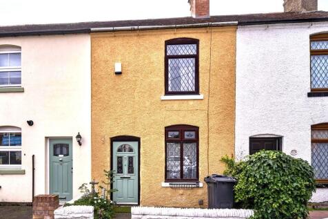 2 bedroom terraced house for sale