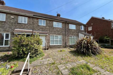Station Road, Brough 3 bed terraced house for sale