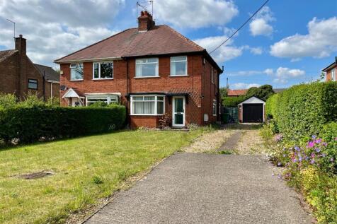 Beverley Road, South Cave, Brough 3 bed semi