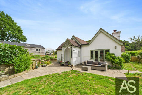 Standard Hill, Battle, TN33 3 bed cottage for sale