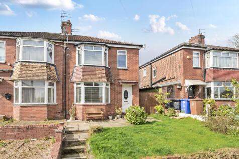 2 bedroom semi-detached house for sale