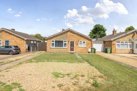 2 bedroom bungalow for sale