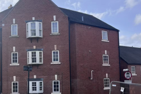 3 bedroom apartment for sale