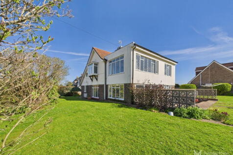 Eastbourne Road, Eastbourne BN20 5 bed detached house for sale