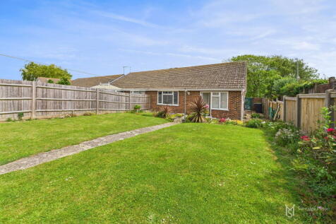 Kingfisher Drive, Eastbourne BN23 2 bed semi