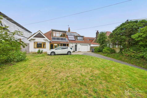 Rattle Road, Westham BN24 5 bed detached house for sale