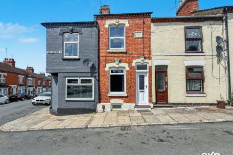 Lower Adelaide Street, Northampton NN2 4 bed terraced house for sale