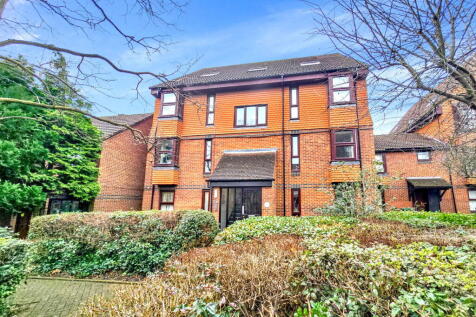 Turnpike Lane, Sutton SM1 Studio for sale