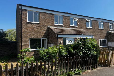 2 bedroom end of terrace house for sale