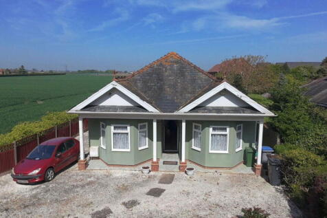 Dover Road, Sandwich CT13 2 bed detached bungalow for sale