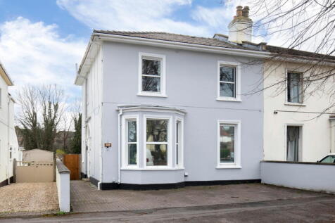Gloucester Road, Cheltenham GL51 5 bed semi