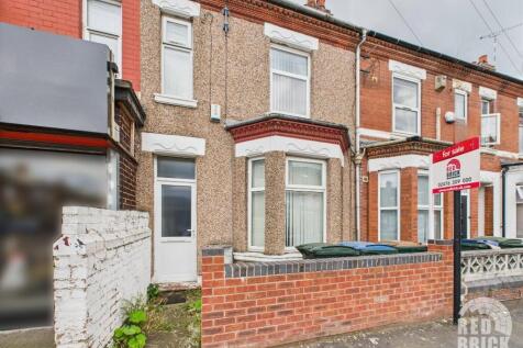 4 bedroom terraced house for sale