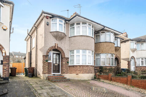 The Heights, Northolt, Middlesex 3 bed semi