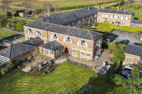 3 bedroom barn conversion for sale