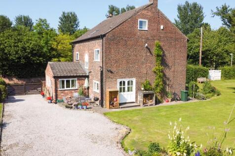 4 bedroom farm house for sale