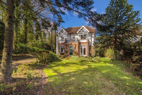 Cromer 4 bed detached house for sale