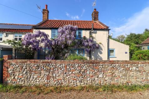 2 bedroom semi-detached house for sale