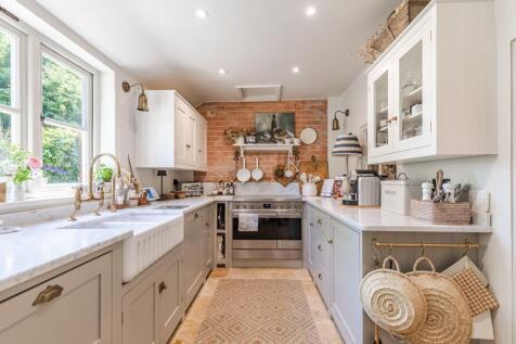 Ingworth 2 bed cottage for sale
